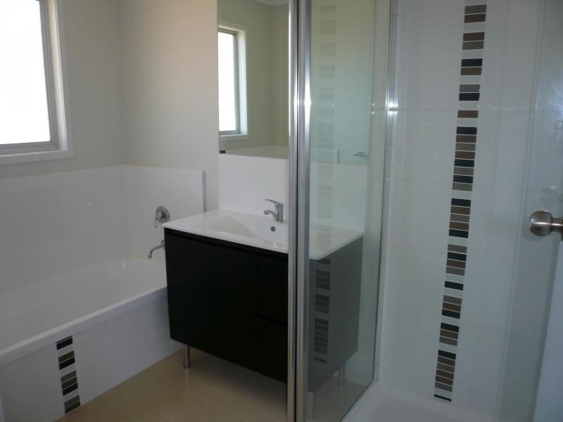 75 Scotts Road, Macleay Island QLD 4184