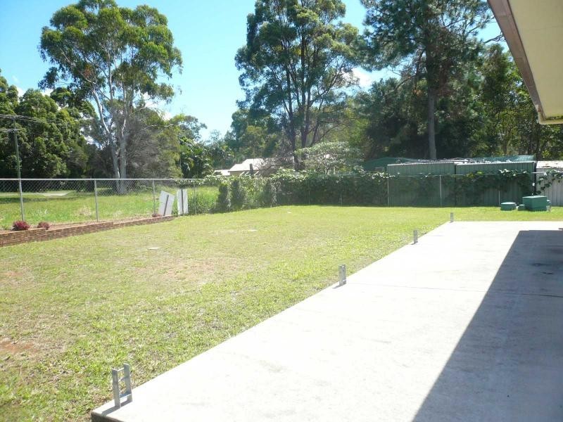 9 Citron Street, Macleay Island QLD 4184