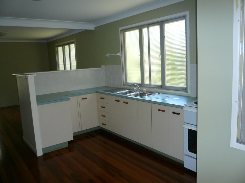 18 Devaney Street, Macleay Island QLD 4184