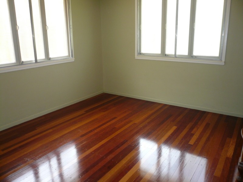 18 Devaney Street, Macleay Island QLD 4184