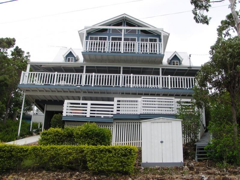 7 Golden Sands Boulevard, Macleay Island QLD 4184