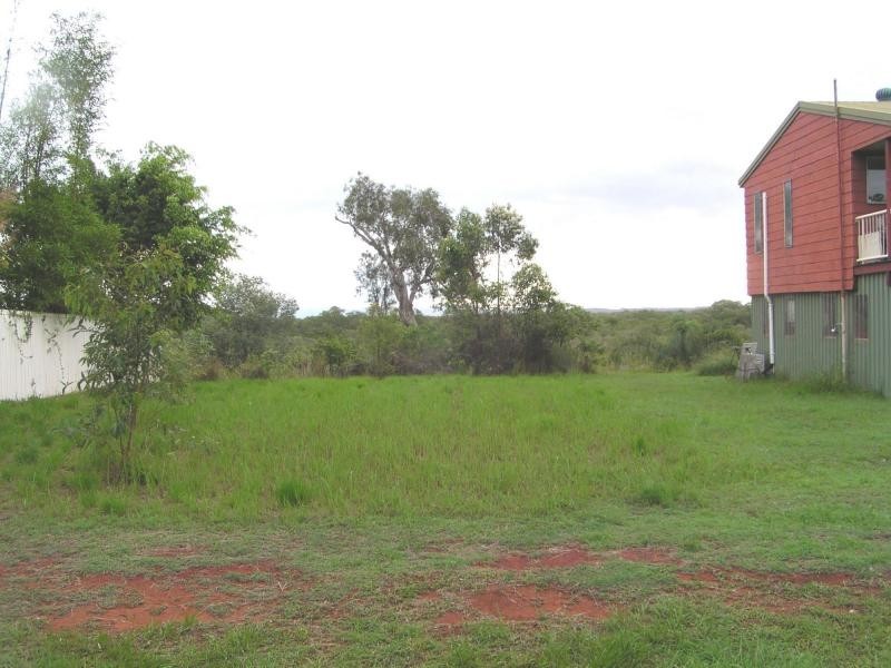 62 Treasure Island Avenue, Karragarra Island QLD 4184