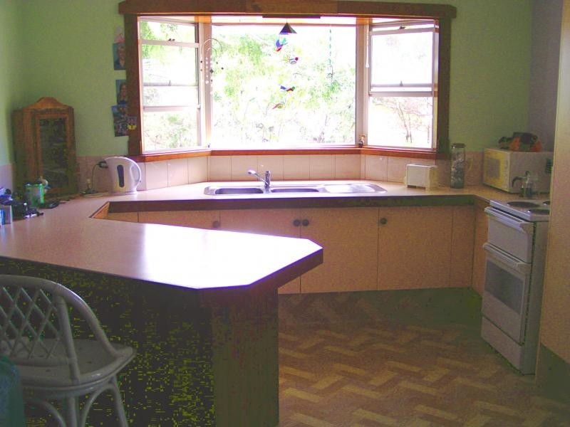 2 Wirralee Street, Macleay Island QLD 4184