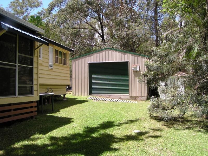 2 Wirralee Street, Macleay Island QLD 4184