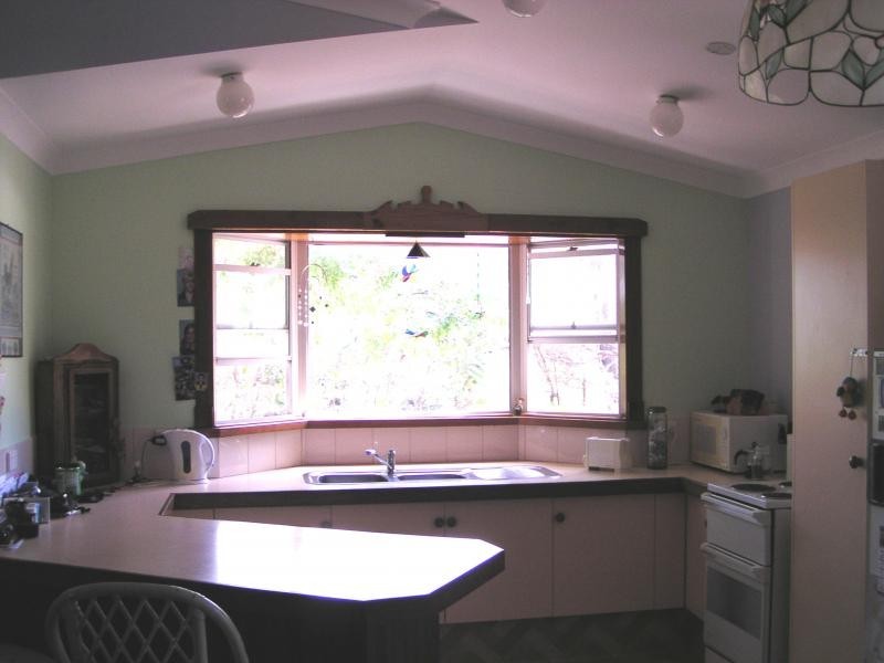 2 Wirralee Street, Macleay Island QLD 4184