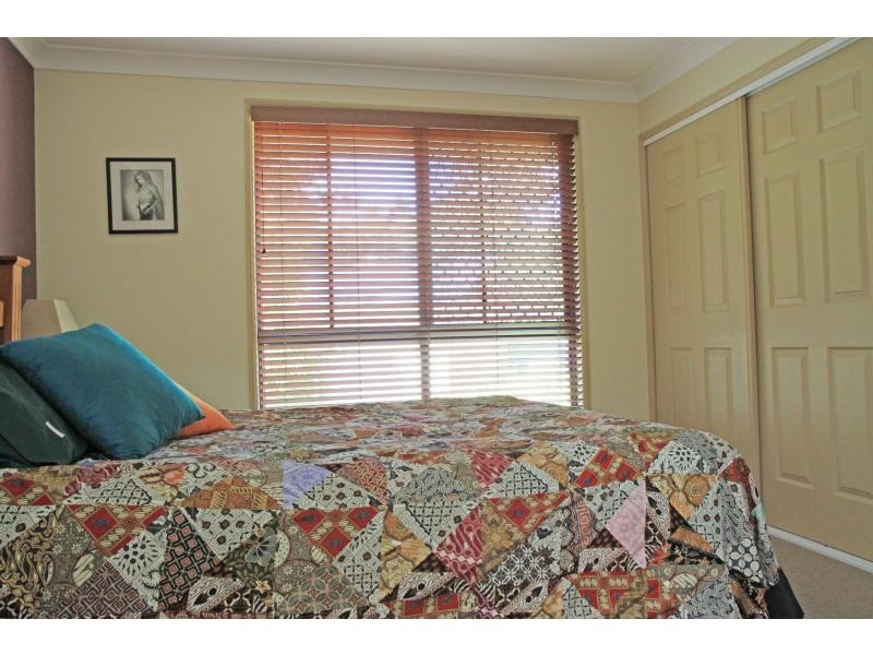 34 President Terrace, Macleay Island QLD 4184