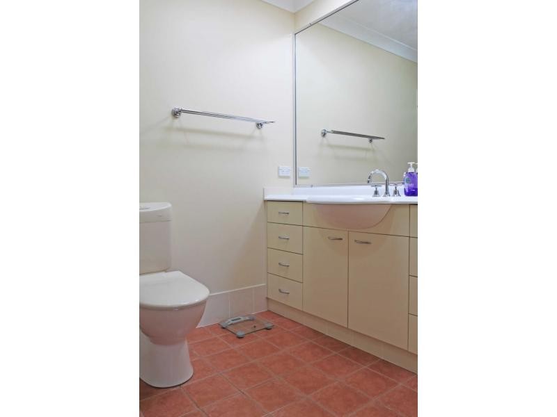 34 President Terrace, Macleay Island QLD 4184