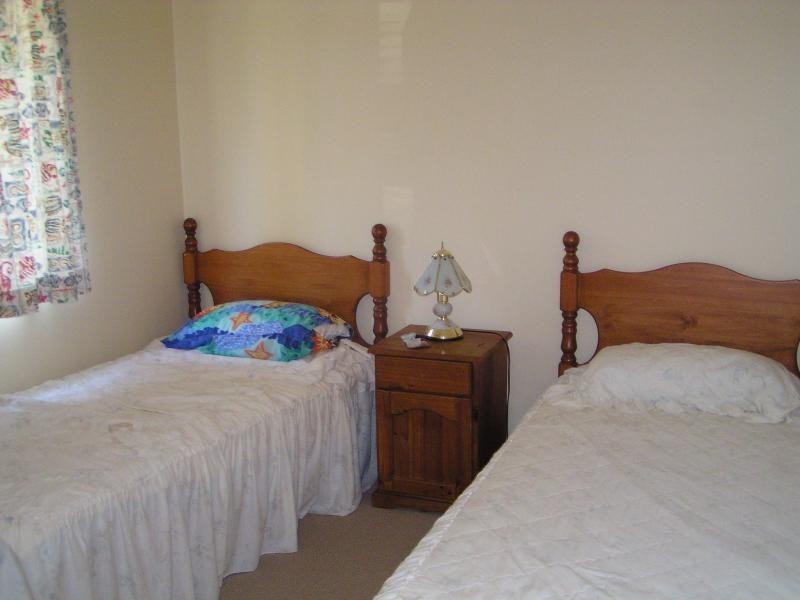 15 Coast Road, Macleay Island QLD 4184