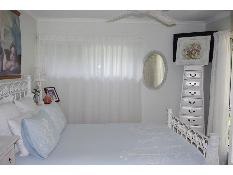 56 Alexander Street, Macleay Island QLD 4184