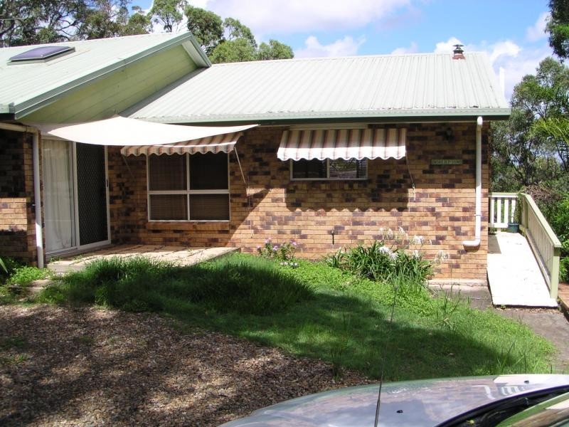 77 Beelong Street North, Macleay Island QLD 4184