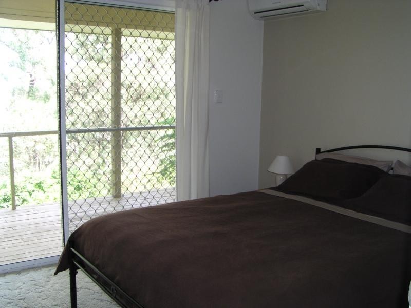 77 Beelong Street North, Macleay Island QLD 4184