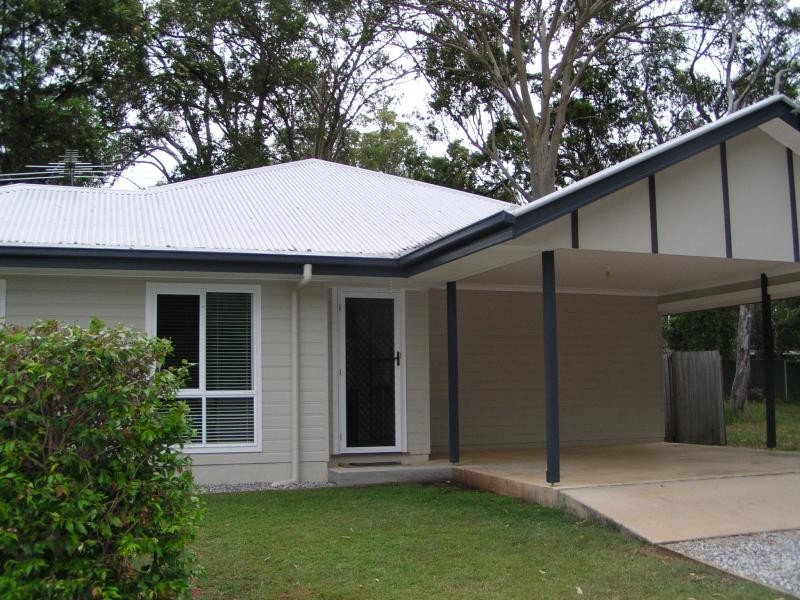 14 Mel Street, Macleay Island QLD 4184