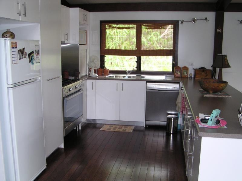 41 Brighton Road, Macleay Island QLD 4184