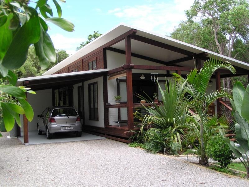 41 Brighton Road, Macleay Island QLD 4184