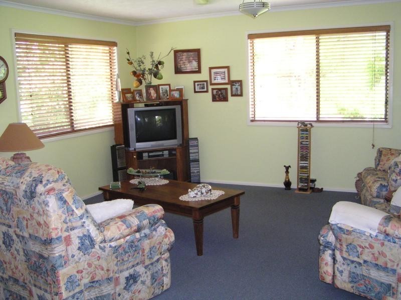 61 Lonicera Street, Macleay Island QLD 4184