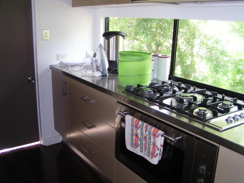 102 Western Road, Macleay Island QLD 4184