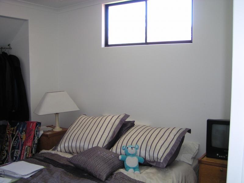 102 Western Road, Macleay Island QLD 4184