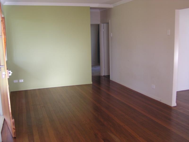 113 High Central Road, Macleay Island QLD 4184