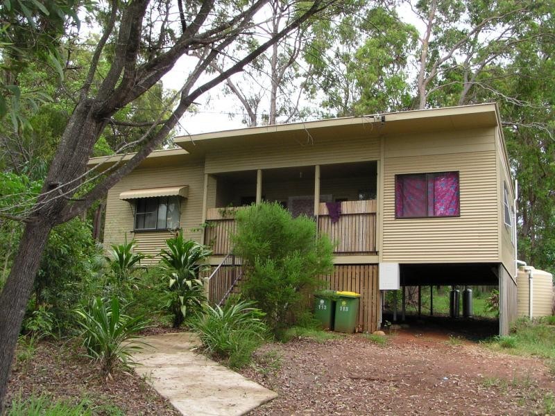 113 High Central Road, Macleay Island QLD 4184