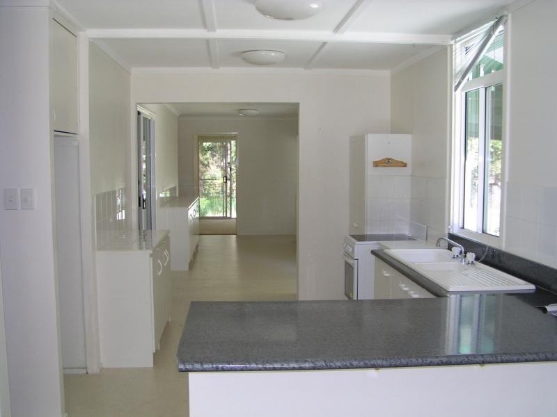 35-37 Nugent Street, Macleay Island QLD 4184