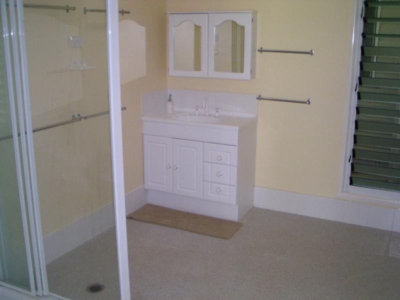 35-37 Nugent Street, Macleay Island QLD 4184