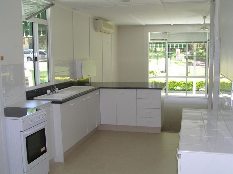 35-37 Nugent Street, Macleay Island QLD 4184