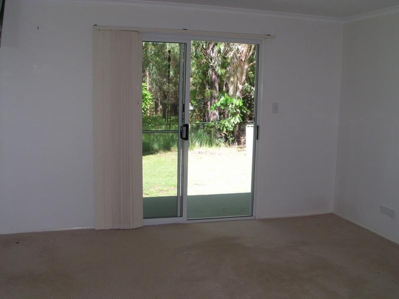 35-37 Nugent Street, Macleay Island QLD 4184