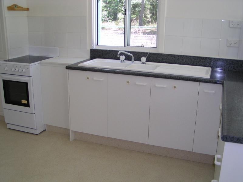 35-37 Nugent Street, Macleay Island QLD 4184