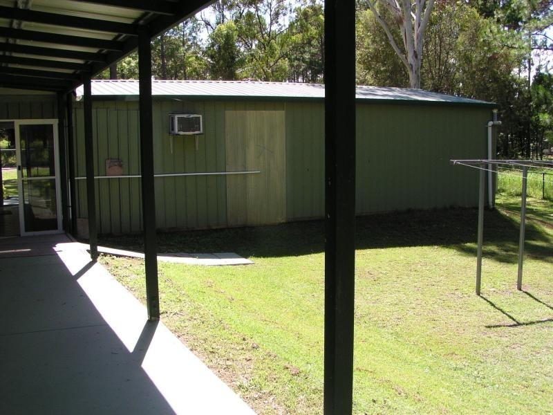 35-37 Nugent Street, Macleay Island QLD 4184