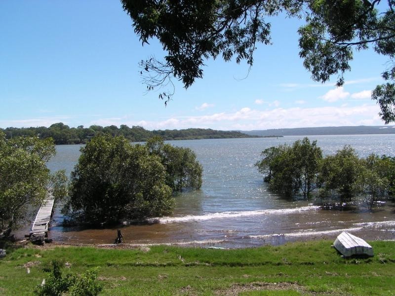 34 The Esplanade, Karragarra Island QLD 4184