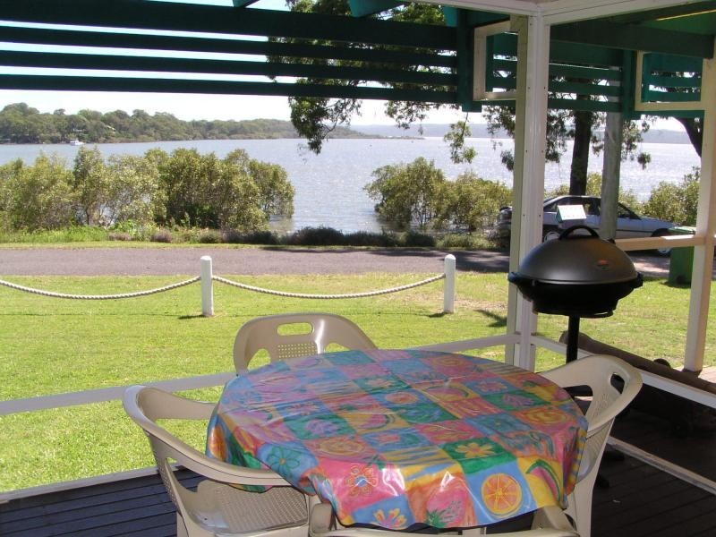 34 The Esplanade, Karragarra Island QLD 4184