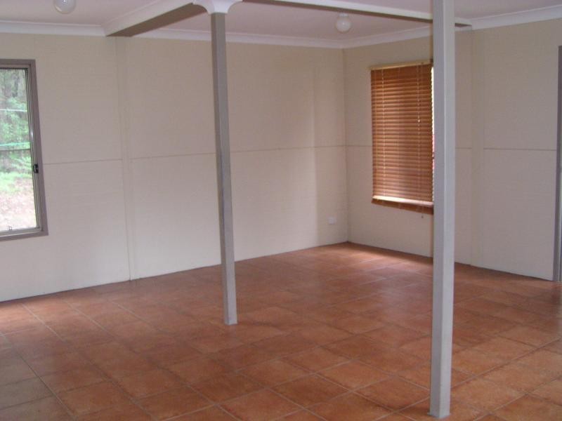 32 Alexander Street, Macleay Island QLD 4184