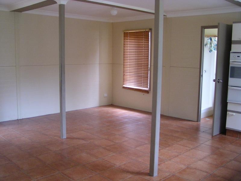 32 Alexander Street, Macleay Island QLD 4184