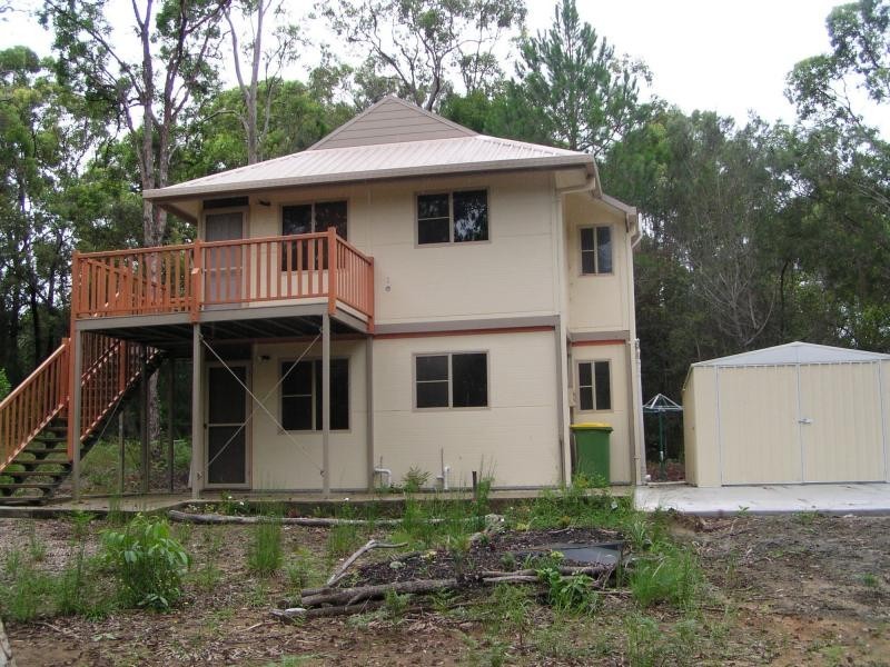 32 Alexander Street, Macleay Island QLD 4184