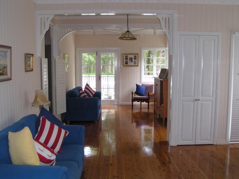 17 Noon-Muckle Street, Macleay Island QLD 4184