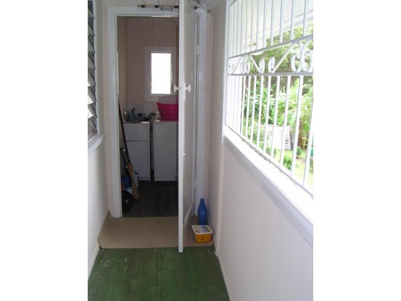 17 Noon-Muckle Street, Macleay Island QLD 4184