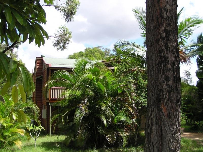 8 Kalara Street, Macleay Island QLD 4184