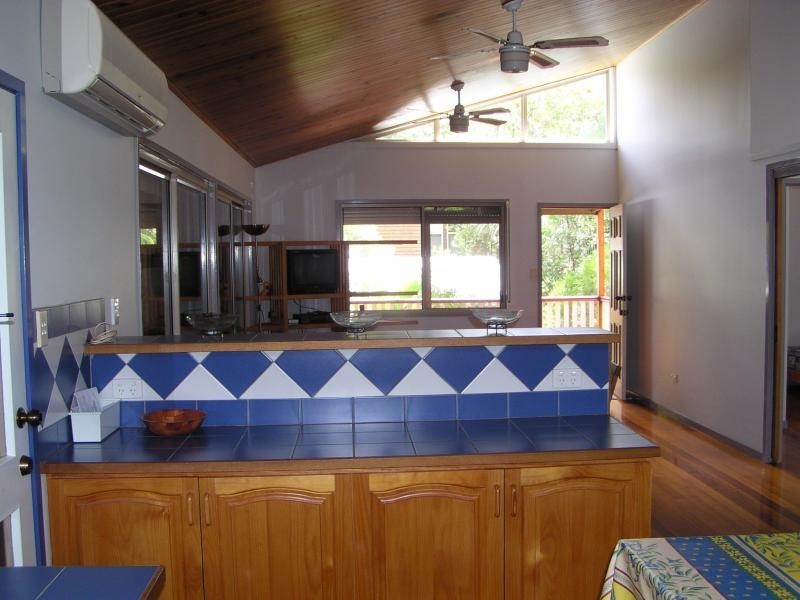 8 Kalara Street, Macleay Island QLD 4184