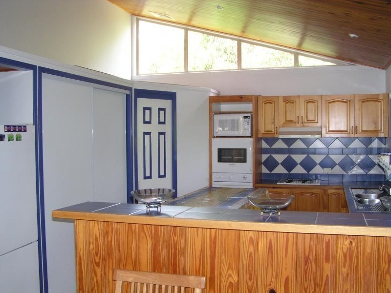8 Kalara Street, Macleay Island QLD 4184