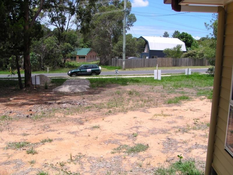 187 High Central Road, Macleay Island QLD 4184