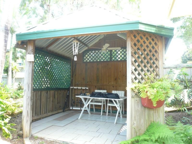 8 Mawarra Street, Macleay Island QLD 4184