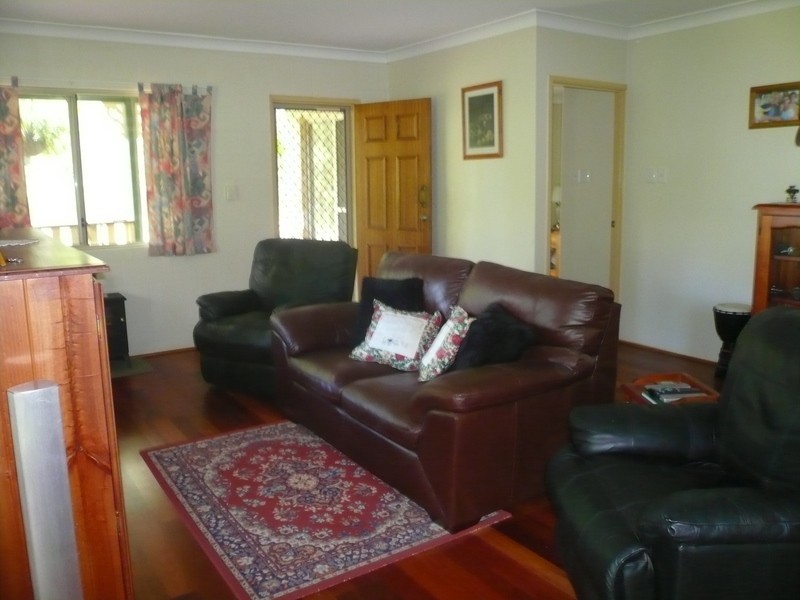 23 Marine Street, Macleay Island QLD 4184