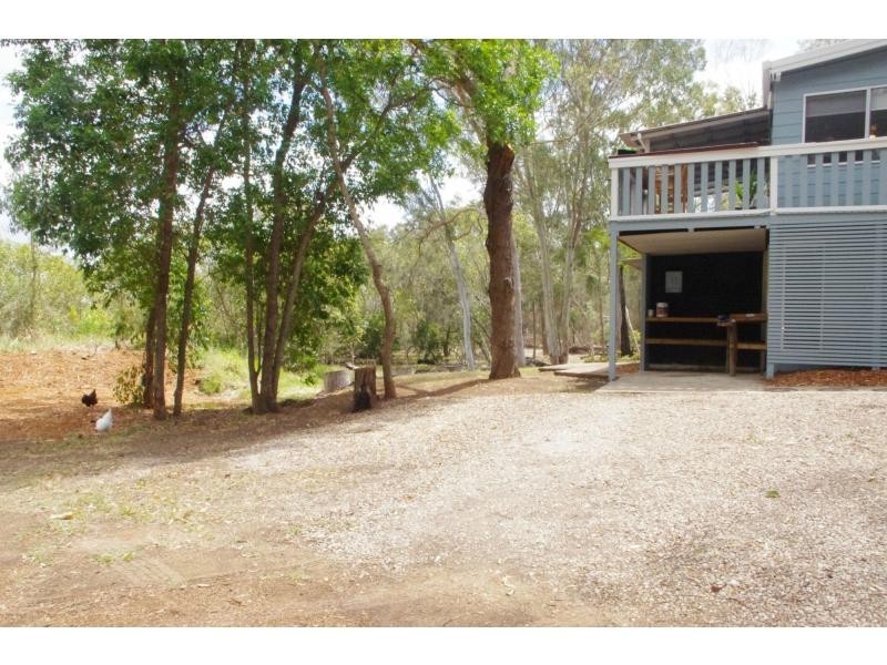 3 Swallow Road, Macleay Island QLD 4184