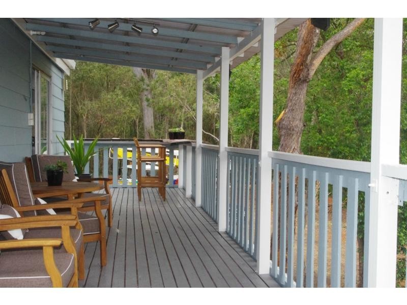 3 Swallow Road, Macleay Island QLD 4184