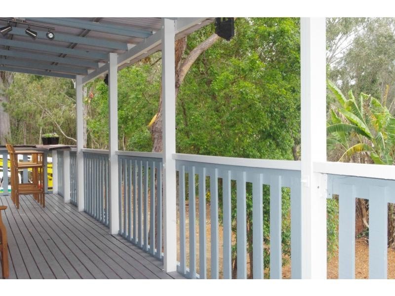 3 Swallow Road, Macleay Island QLD 4184