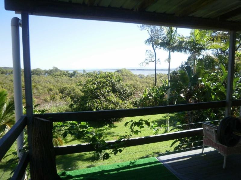 10 McBean Street, Karragarra Island QLD 4184