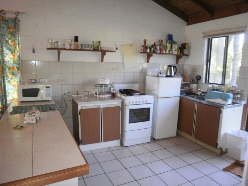 10 McBean Street, Karragarra Island QLD 4184