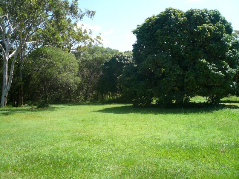 7 Michael Street, Macleay Island QLD 4184