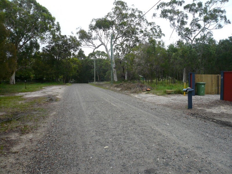 8 Leanne Street, Macleay Island QLD 4184