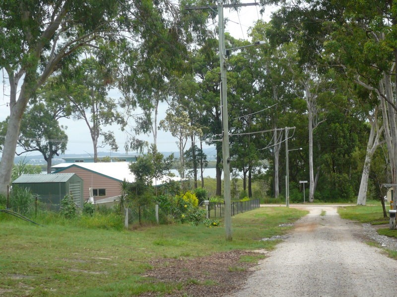 26 Noon-Muckle Street, Macleay Island QLD 4184